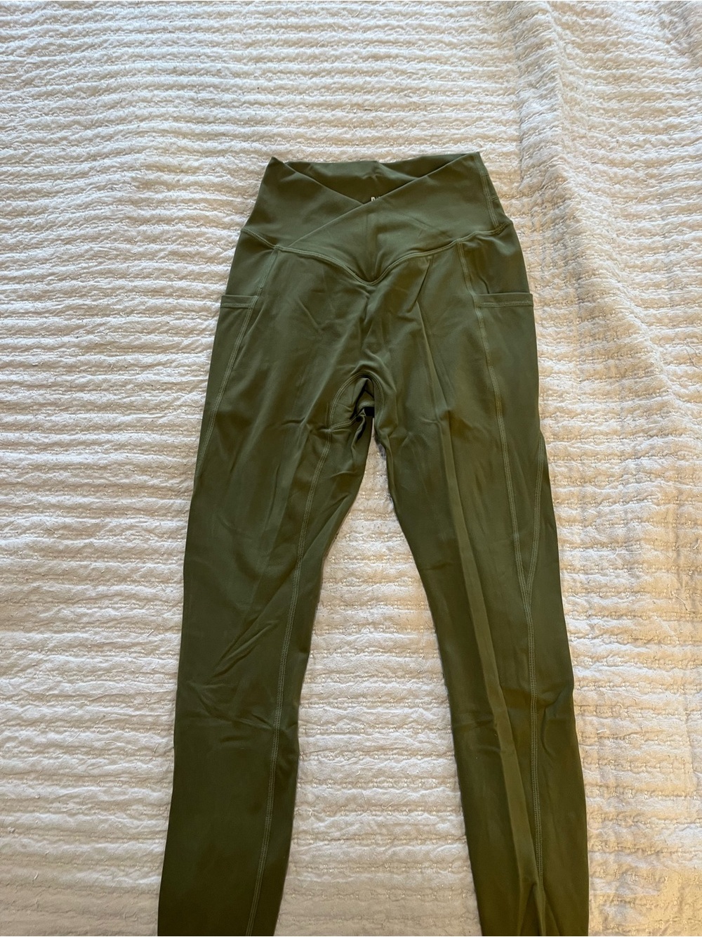 BuffBunny Monarch Leggings with Side Pockets - Grounded Dark Olive